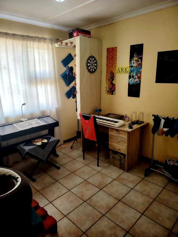 3 Bedroom Property for Sale in Sunnyridge Ext 3 Eastern Cape